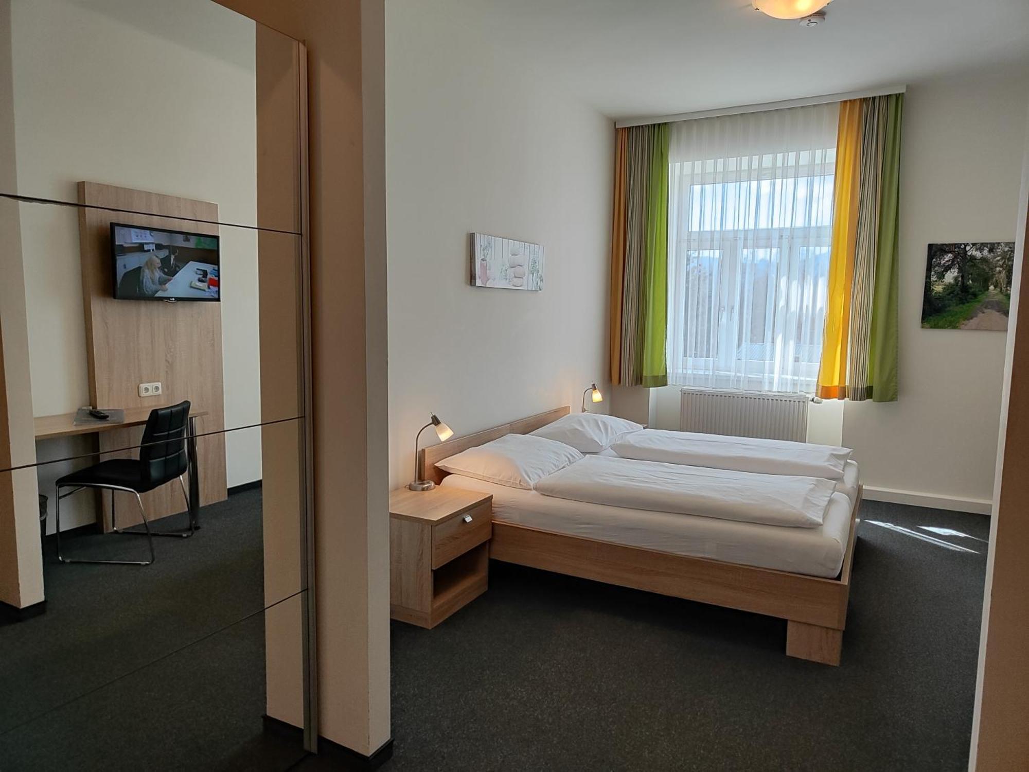 Gaestehaus Karl August Fohnsdorf Buitenkant foto